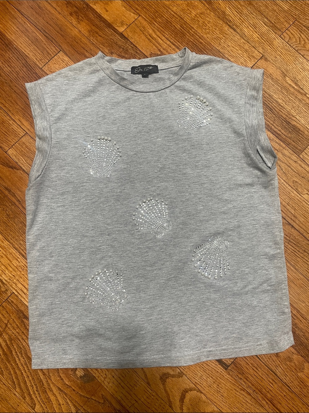 Women's Short Sleeve Tee - Gray